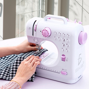 Máquina de coser con 12 patrones de puntada, portátil y ligera para uso doméstico - Product Image 1