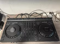 Contrôleur DJ quatre canaux avancé Pioneer DJ DDJ-GRV6
