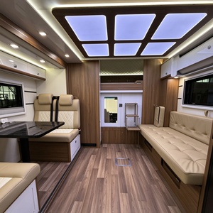 <span class=keywords><strong>Camping</strong></span>-<span class=keywords><strong>car</strong></span> de luxe classe C avec toit surélevé, intérieur en cuir vert olive, revêtement en aluminium, plancher en bois, quatre saisons - Product Image 5