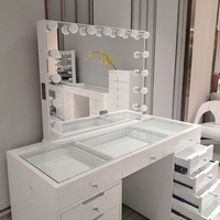 USA Docarelife American Furniture Warehouse Commode à 13 tiroirs en MDF et verre blanc avec miroir lumineux et fonction coiffeuse