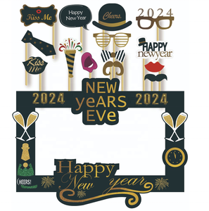 Nuovi Trend 2024: Accessori per Foto Booth per Festa di Capodanno con Cornice Fotografica - Product Image 1