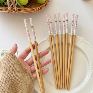 Palillos con diseño de flores de dibujos animados, cubiertos redondos de madera de bambú para el hogar, para parejas, tamaño 3 - Product Image 3