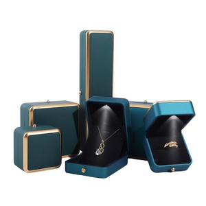 Wholesale LED Light Jewelry Box, Gold <b>Edge</b>, Red/Green, Bangle, Bracelet, Ring Storage - Product Image 4