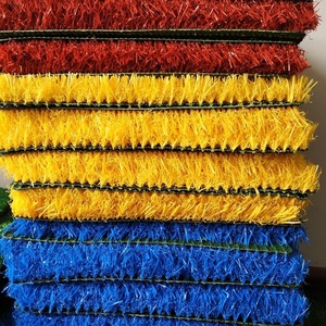 Hierba arcoíris <span class=keywords><strong>artificial</strong></span> coloreada decorativa para patio de recreo - Product Image 3