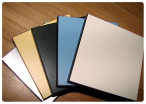 Laminate décoratif sur mesure 1220*2440, <span class=keywords><strong>couleur</strong></span> personnalisée, Sunmica <span class=keywords><strong>Formica</strong></span>, pour usage hôtelier, design moderne, garantie 1 an, fabrication chinoise. - Product Image 2