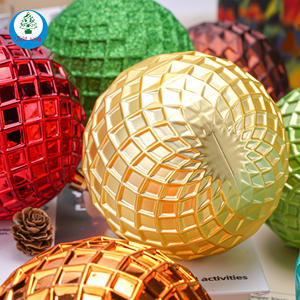 2025 nouvelle couleur incassable arbre accrocher boules décor en gros décorations en plastique ornements boule de noël - Product Image 3