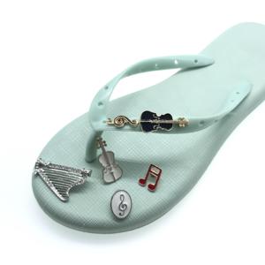 Breloques de décoration de <span class=keywords><strong>chaussures</strong></span> en alliage pour <span class=keywords><strong>tongs</strong></span>, pantoufles, sandales, accessoires. - Product Image 3