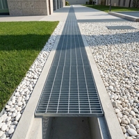 Plateau d'escalier en grille d'acier galvanisé à trous carrés, plaque de recouvrement de clôture soudée avec service de découpe
