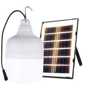 หลอดไฟ LED แบบชาร์จไฟได้พร้อมรีโมทคอนโทรลสำหรับกรณีฉุกเฉิน DC5V-6V 80W ∅9.5 ซม. แผงโซลาร์เซลล์ชาร์จแบตเตอรี่ PP 1500mAh พร้อมแผงโซลาร์เซลล์ 2W - Product Image 1