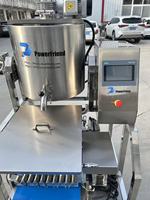 Máquina para hacer dulces de Chocolate Manual gomoso de depósito Industrial vertido de silicona de oso