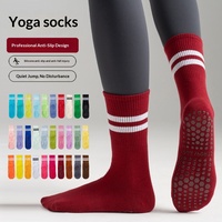 Chaussettes de sport en coton mi-mollet antidérapantes pour femmes, idéales pour le yoga, la danse, le Pilates et la gym