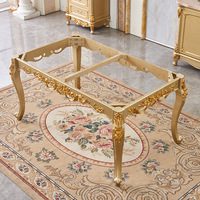 Table et chaises de salle à manger de style européen, de la Cour Française, en bois sculpté de luxe, avec plateau en marbre artificiel, forme rectangulaire