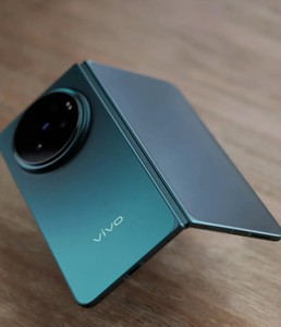 Original Vi Vo X Fold 6 Android Fold <b>Phone</b> 8.02'' 120Hz 7000mAh Dim Ensity 9500 Ultra 200MP Camera 5G Folding Smartphone - Product Image 4