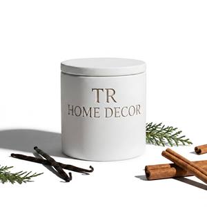 Bougie en cire de soja parfumée dans un pot en céramique personnalisé et embossé, pour une décoration intérieure moderne aux tons terreux, vente en gros, marque privée, qualité supérieure - Product Image 1