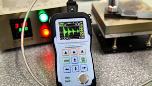 OEM Echtzeit-Kommunikations-Bluetooth UT-Gerät YUSHI Hochpräzises Ultraschall-Dickenmessgerät mit Echtzeit A-Scan B-Scan - Product Image 2