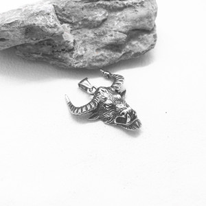 yunnique Bull Head Pendant Necklace Alloy Tibetan Silver Unisex Fashion Jewelry - Product Image 3