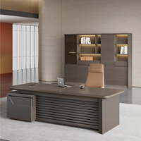 Bureau de direction moderne haut de gamme pour patron, mobilier de bureau certifié, style canapé Chesterfield modulaire, ensemble de table élégante pour manager