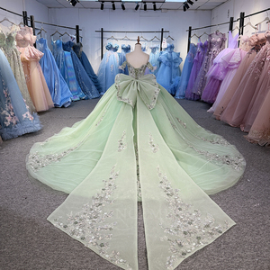 6946 Precioso Vestido de Quinceañera Verde con Escote Corazón, Lazo Grande, Cuentas y Apliques de Cristal, Cintura Natural, Silueta de Vestido de Gala - Product Image 4