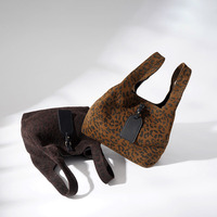 Tas Tangan Kulit Sapi Suede Motif Macan Tutul Vintage, Tas Selempang Kulit Asli Premium Model Bucket Elegan untuk Wanita