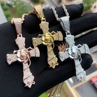 Collier pendentif croix rose glacée avec épines, style Hip Hop religieux, plaqué or, micro-pavé CZ, bijou pour hommes et femmes