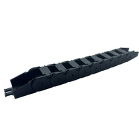 21*25 Similar IGUS Nylon PA66 Material de alta calidad Cable de plástico Flexible Enlace de cadena Portador de cable de color negro a máquina CNC