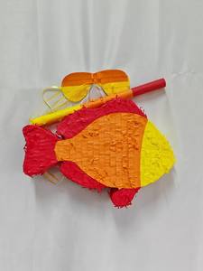 Piñata Poisson Tropical avec Bâton de Percussion et Masque <span class=keywords><strong>pour</strong></span> les Yeux – Piñata Finie Créative en Forme de Poisson – Cadeau de Fête Amusant Fait Main - Product Image 6