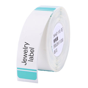 Papier pour codes-barres Niimbot D11, autocollants adhésifs, étiquettes thermiques directes de haute qualité, résistantes à l'eau, en rouleaux - Product Image 1