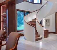 Escalier courbé sur mesure de haute qualité avec marches en bois et marches en pierre pour villas de luxe