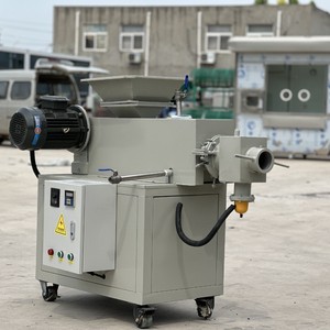 เครื่องทำสบู่ฮงซิน รุ่น HX-120 กึ่งอัตโนมัติ สำหรับการขึ้นรูปสบู่แบบใสและสบู่ก้อน ใช้ไฟ 380V - Product Image 3