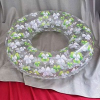 Nouveau flotteur de piscine portable en PVC transparent imprimé motif trèfle porte-bonheur, respectueux de l'environnement