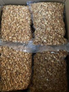 Vente en gros de cubes de poitrine de poulet en dés de <span class=keywords><strong>foie</strong></span> de boeuf lyophilisés originaux à haute nutrition et haute teneur en protéines sous vide - Product Image 6