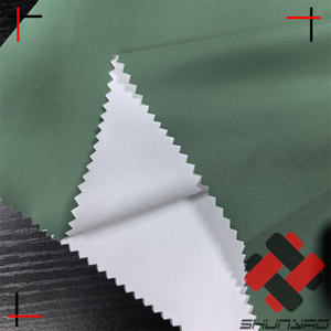 Tela Oxford de nailon impermeable y transpirable con revestimiento de PU lechoso para chaqueta de exterior - Product Image 4