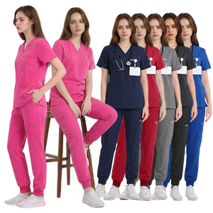 Set di Divise Mediche Personalizzate all'Ingrosso: Top Rosa a Maniche Corte con Scollo a V e Pantaloni Jogger, Etichetta Privata - Product Image 1