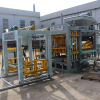 Machine à blocs de béton et à pavés entièrement automatique QT4-15