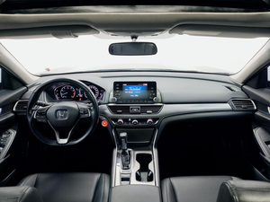 <span class=keywords><strong>Honda</strong></span> <span class=keywords><strong>Accord</strong></span> 260TURBO <span class=keywords><strong>2018</strong></span> Gris Oscuro de Alta Calidad, Auto Usado de <span class=keywords><strong>Segunda</strong></span> <span class=keywords><strong>Mano</strong></span> para Exportación - Product Image 5