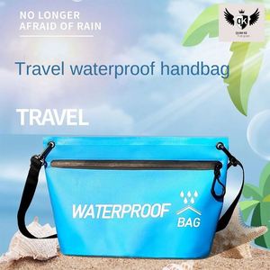 Sac de rangement cosmétique en PVC pour l'extérieur avec fermeture éclair, motif lettres, étanche, portable, design vertical pour les voyages - Product Image 3