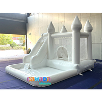 Château gonflable commercial en PVC blanc pour aire de jeux intérieure, centres de jeu d'escalade, combo château sauteur avec toboggan et piscine à balles