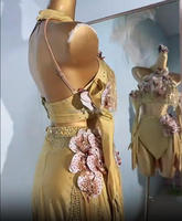 Robe de scène à franges et sequins pour adultes, idéale pour les concours de danse latine, les spectacles de danse florale et les tenues de danse de salon.