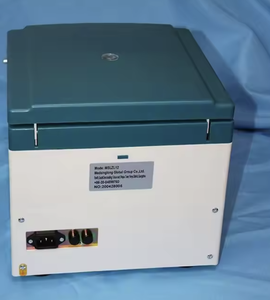 Centrífuga de Laboratorio Veterinario con Sistema Automático de Tapa, Motor sin Escobillas y Control de Velocidad LED para el Manejo de Muestras Animales - Product Image 5