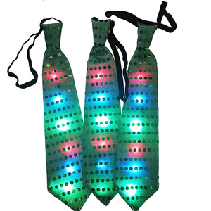 Corbata Luminosa con Luces LED y Lentejuelas de Tela de Nailon para Actuaciones y Fiestas - Product Image 4