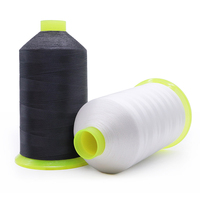 Fil à coudre pour matelassage et broderie 150D/3 100% polyester haute ténacité 19000m pour matelas, literie, canapé, matelassage