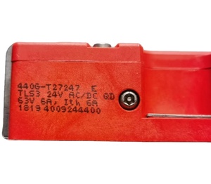 <span class=keywords><strong>TLS3</strong></span>-<span class=keywords><strong>GD2</strong></span> 440G-T27247 440G-T27134 สวิตช์นิรภัยของแท้ใหม่ มีสินค้าในสต็อก - Product Image 2