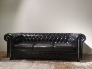 Muebles Clásicos Modernos de Lujo, Cómodos y Suaves, Estilo Americano, Juego de 123 Piezas, Sofá de Cuero Chesterfield UB109 Chesterfield So - Product Image 4
