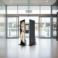Écran LED numérique intérieur haute qualité P2.5 sur pied avec animation et texte pour la publicité et les événements de vente au détail