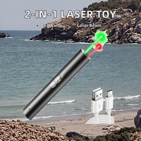 Puntatore Laser 2 in 1 ad Alta Potenza con Luce Verde e Rossa, Strumento a Doppio Uso per Escursionismo e Soccorso all'Aperto e Divertente Giocattolo per Gatti