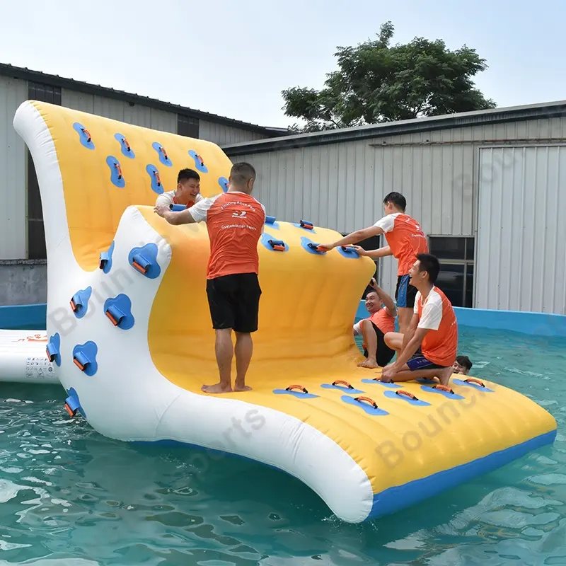 Exciting Inflatable Aqua Park Equipment For Open Water