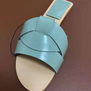 Mules plates tendance pour femmes, en cuir PU, mocassins décontractés d'extérieur, sabots colorés imperméables – Direct Usine - Product Image 3