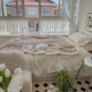 Soft Blanket Thick Warm Winter <b>Bed</b> <b>Covers</b> Double Blankets Office Nap Shawl <b>Sofa</b> <b>Cover</b> Retro Fluffy Bedspread on the <b>Bed</b> - Product Image 4