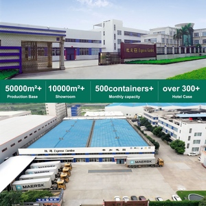 Set Tavolo e Sedie da Esterno Moderno Express Garden in Lega di Alluminio Impermeabile - Impilabile, Durevole e Resistente ai Raggi UV - Product Image 4