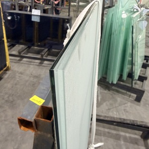 Double 8mm Clear Glass Sandwich 0.38mm Liquid <b>Glue</b> And 1.14mm PVB Interlayer Laminated Safety Glass For Indoor Construction Use - Product Image 5